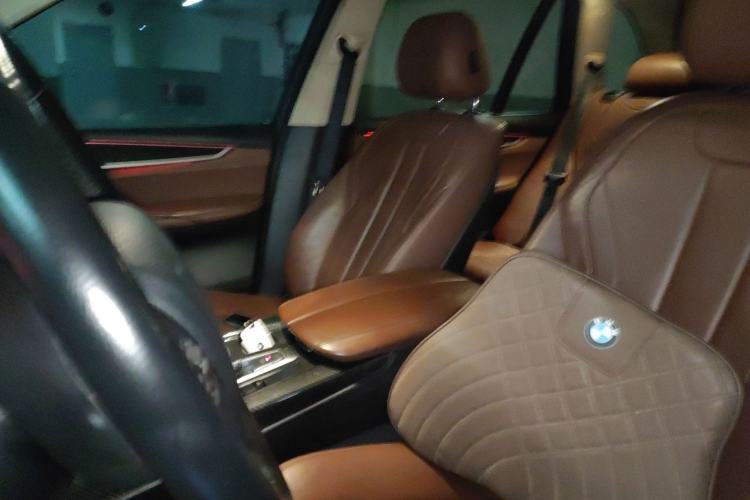 Used BMW X5  Left Front Seat