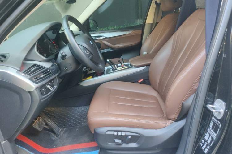 Used BMW X5  Left Front Seat