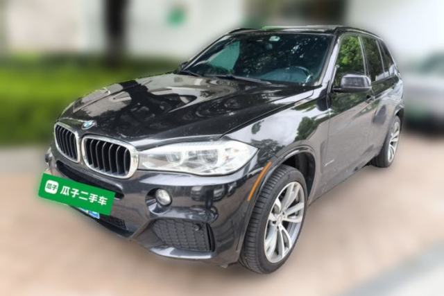 BMW X5 Parallel-import BMW X5 2016, 3.0T, automatic, 5 seats مستعملة