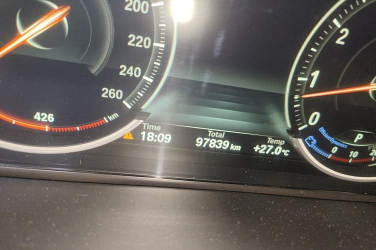 Used BMW X5  Odometer Close Up