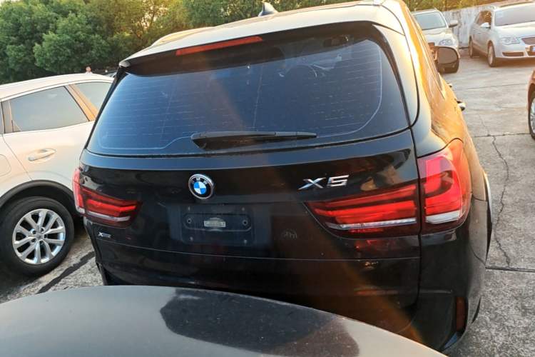 Used BMW X5 2016 xDrive35i parallel import Rear