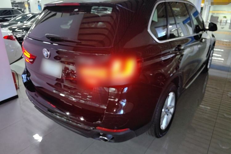 Used BMW X5 2016 xDrive35i parallel import Rear Right 45 Deg