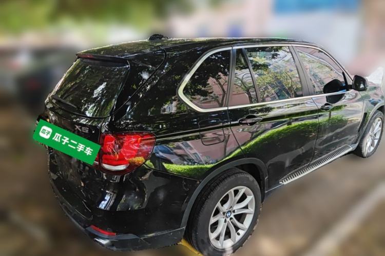 Used BMW X5  Rear Right 45 Deg