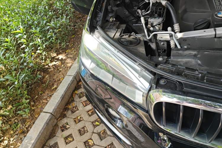 Used BMW X5  Right Front Headlight