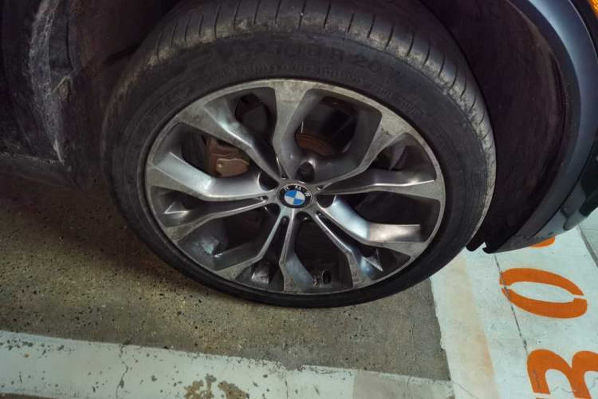 Used BMW X5 2016 xDrive35i parallel import Right Front Wheel Hub
