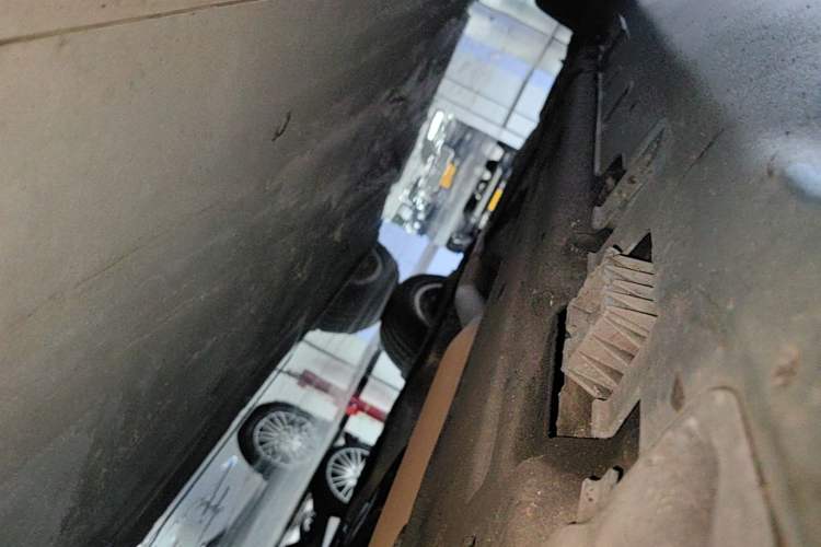 Used BMW X5 2016 xDrive35i parallel import Right Side Sill