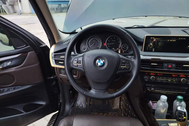 Used BMW X5  Steering Wheel