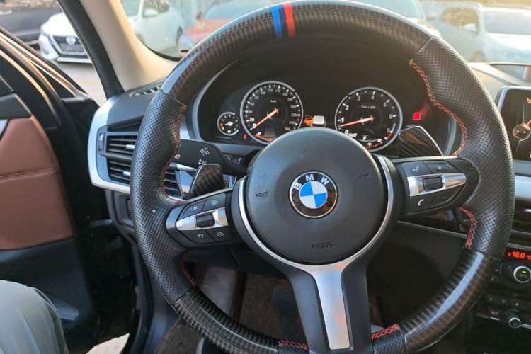 Used BMW X5 2016 xDrive35i parallel import Steering Wheel