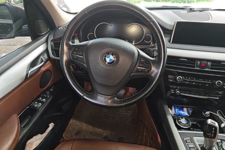 Used BMW X5  Steering Wheel