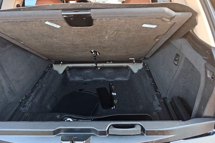 Used BMW X5 2016 xDrive35i parallel import Trunk