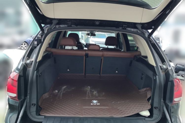 Used BMW X5 2016 xDrive35i parallel import Trunk