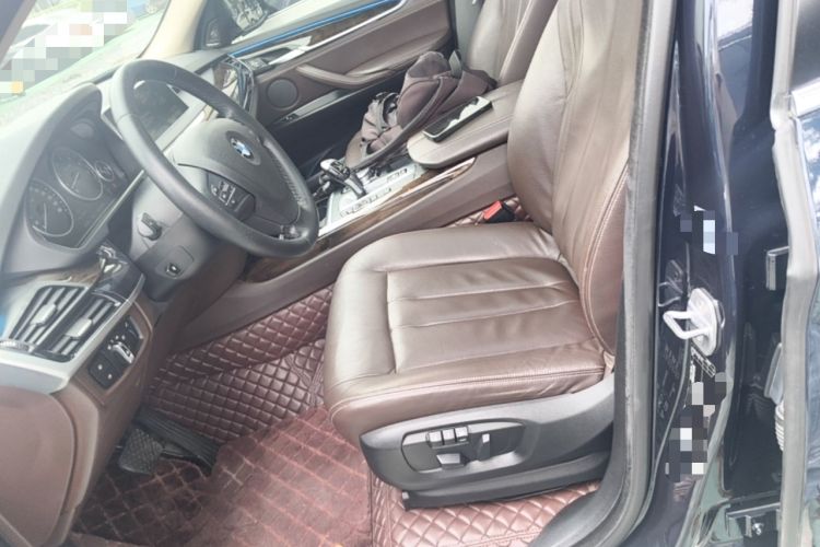 Used BMW X5  Left Front Seat
