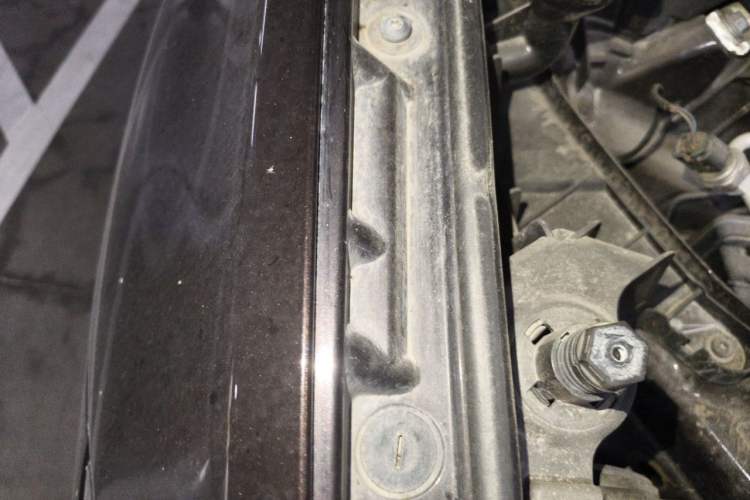 Used BMW X5  Engine Bay Right