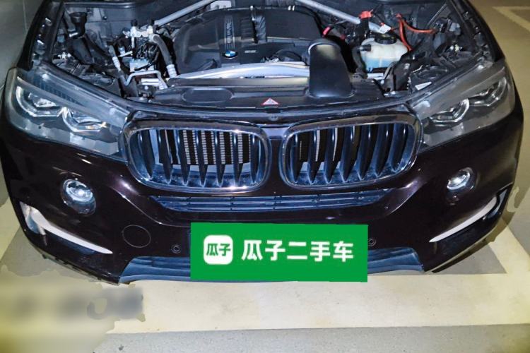 Used BMW X5 2016 xDrive35i parallel import Engine Bay