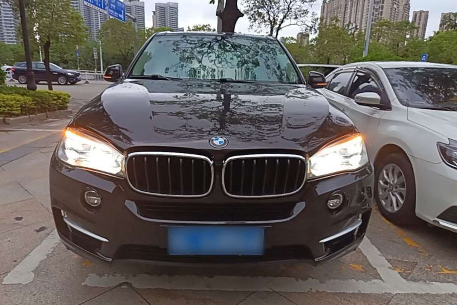 Used BMW X5 2016 xDrive35i parallel import Front