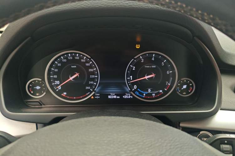 Used BMW X5 2016 xDrive35i Base Model Middle East Instrument Cluster