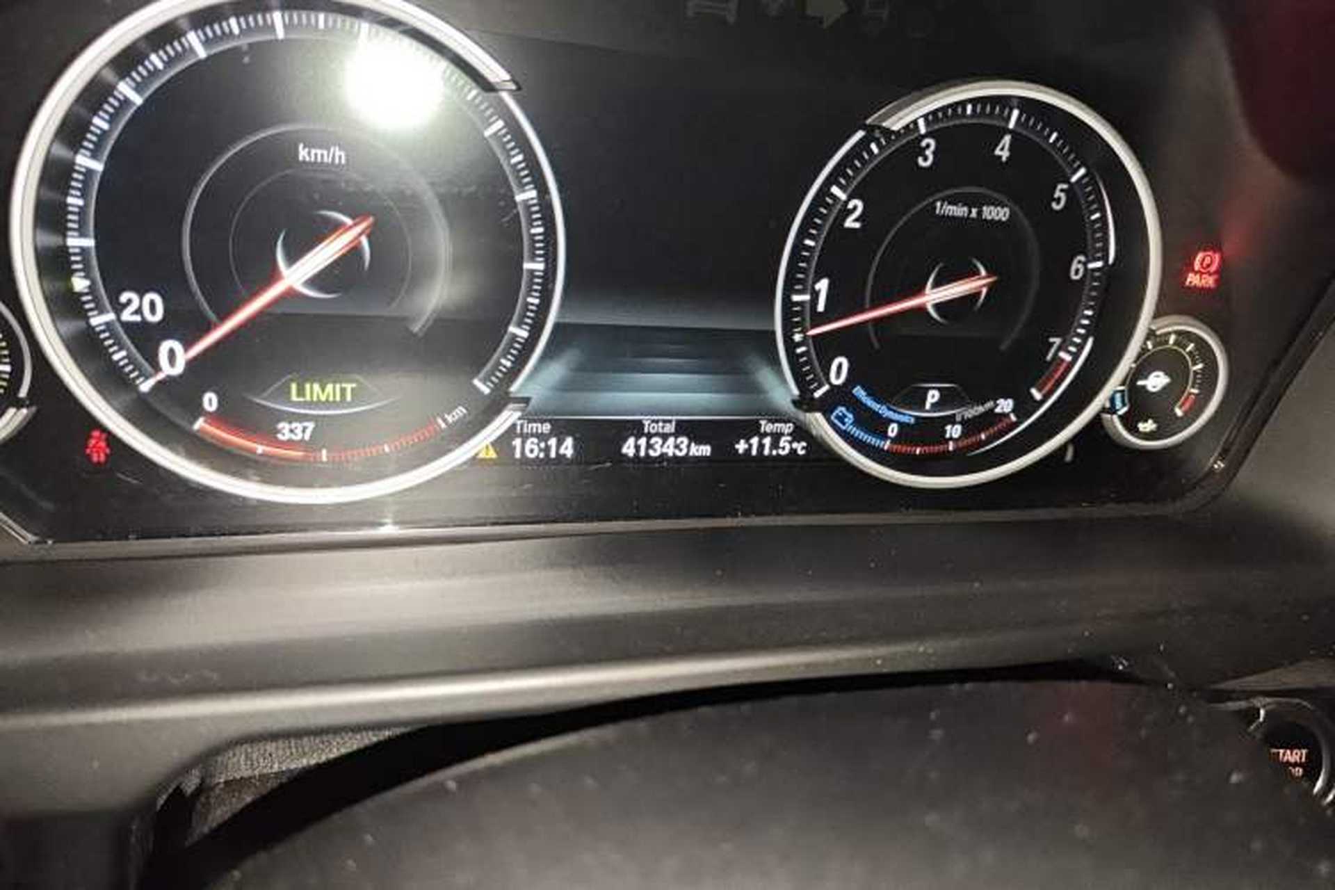 Used BMW X5 2016 xDrive35i parallel import Odometer Close Up