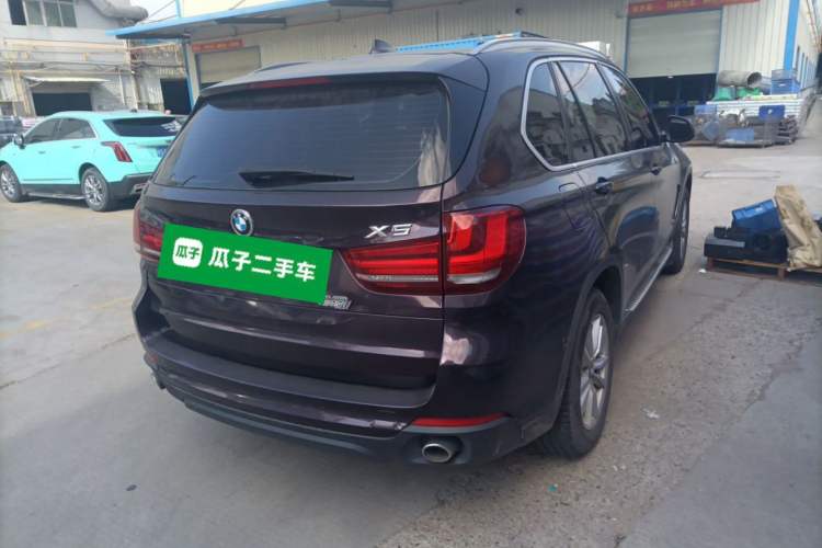 Used BMW X5  Rear Right 45 Deg