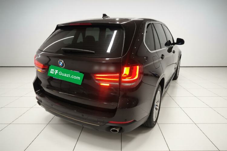 Used BMW X5 2016 xDrive35i parallel import Rear Right 45 Deg