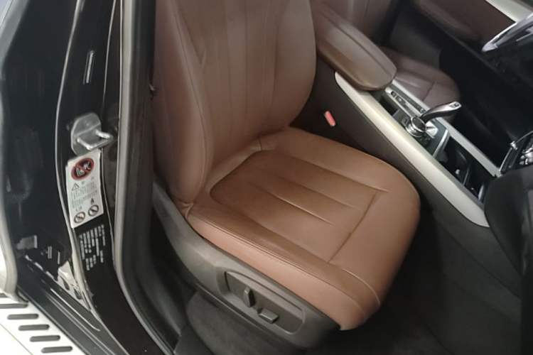 Used BMW X5 2016 xDrive35i parallel import Right Front Seat