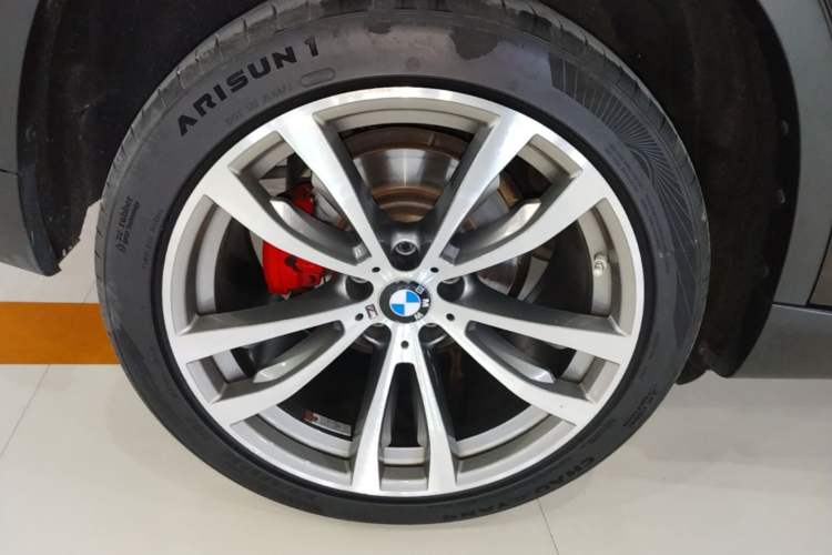 Used BMW X5 2016 xDrive35i parallel import Right Rear Wheel Hub