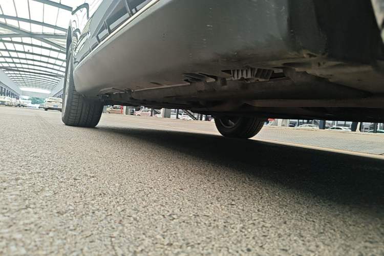 Used BMW X5 2016 xDrive35i Base Model Middle East Right Side Sill