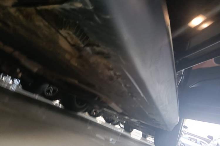 Used BMW X5 2016 xDrive35i Base Model Middle East Right Side Sill