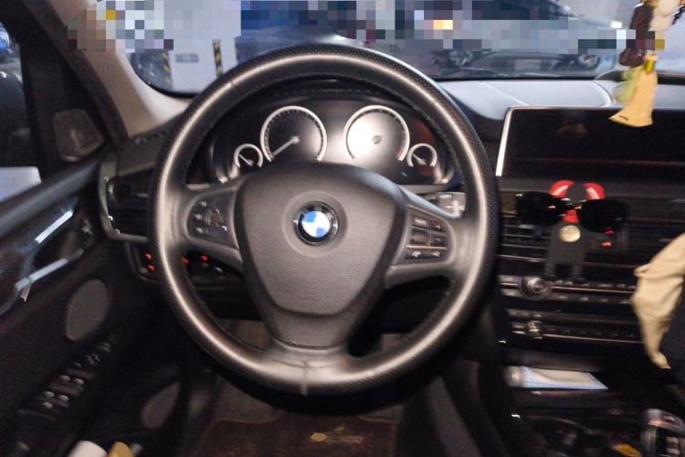 Used BMW X5  Steering Wheel