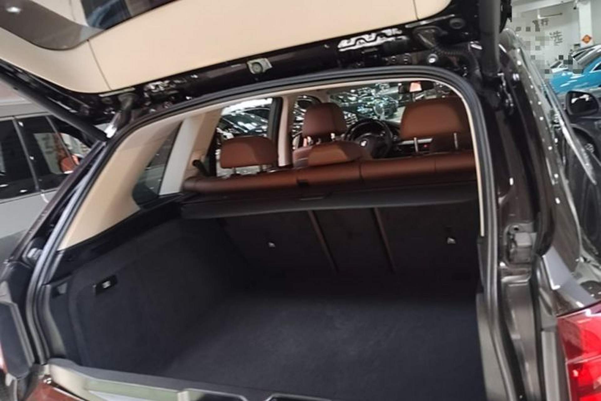 Used BMW X5 2016 xDrive35i parallel import Trunk