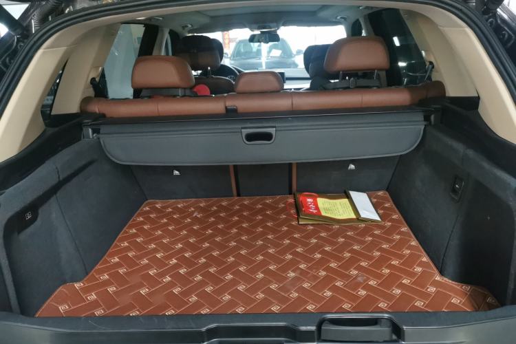 Used BMW X5 2016 xDrive35i parallel import Trunk