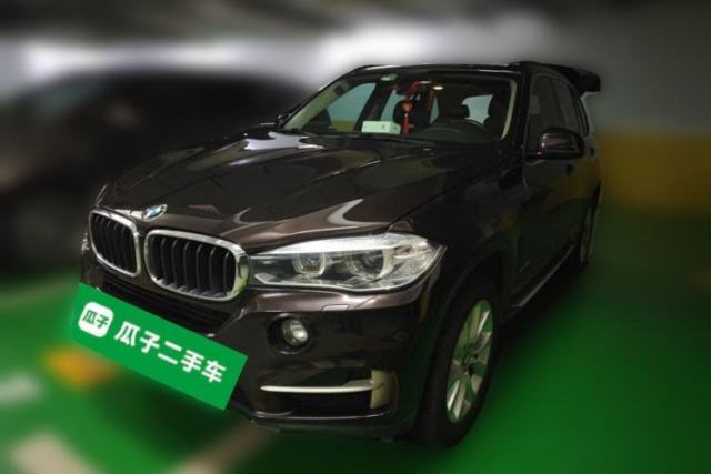 BMW X5 2016 BMW X5 (imported), 3.0-liter gasoline, automatic, 7-seater (owner-customized 7-seat configuration) مستعملة