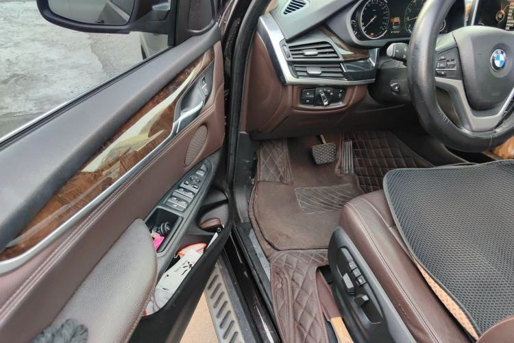 Used BMW X5  Driver Seat