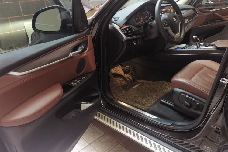 Used BMW X5  Driver Seat