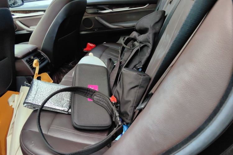 Used BMW X5  Left Rear Seat