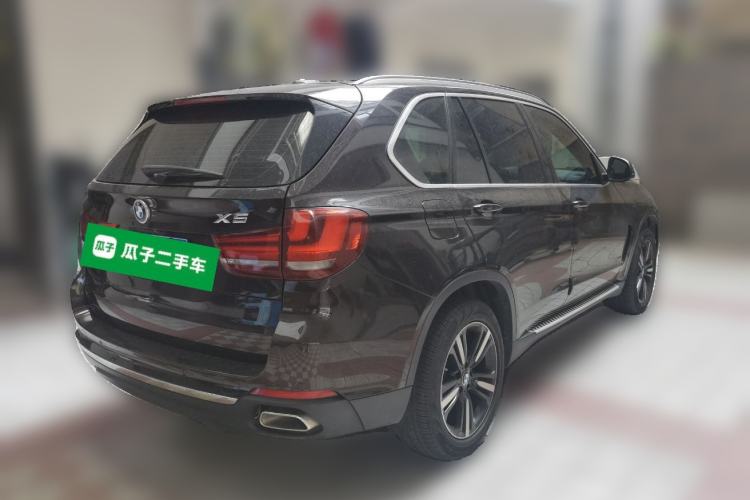 Used BMW X5  Rear Right 45 Deg