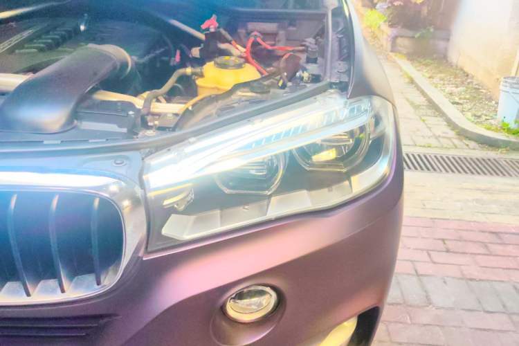 Used BMW X5  Engine Bay Left