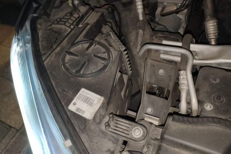 Used BMW X5  Engine Bay Right