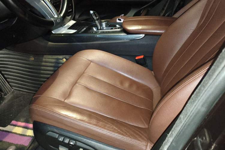 Used BMW X5  Left Front Seat