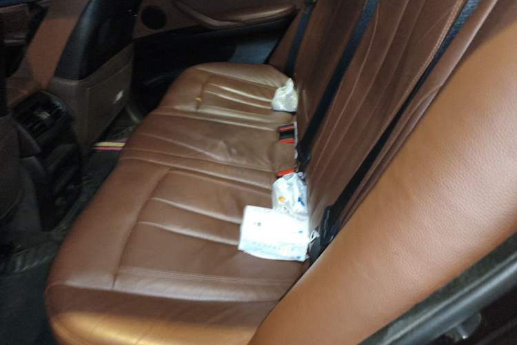 Used BMW X5  Left Rear Seat