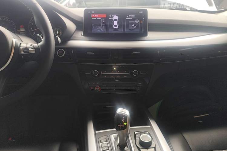 Used BMW X5 2016 xDrive35i parallel import Audio And AC Panel