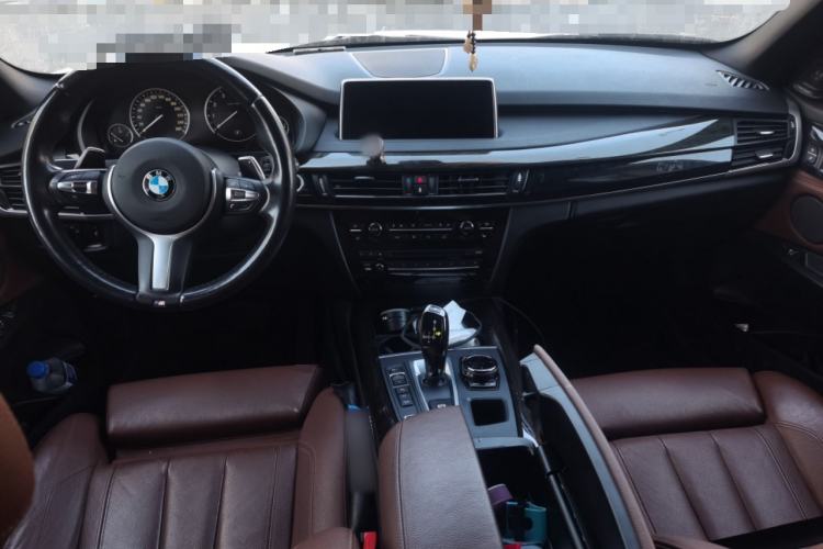 Used BMW X5  Center Console