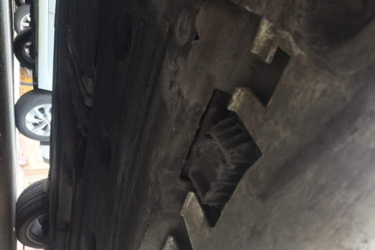Used BMW X5  Chassis Front Left