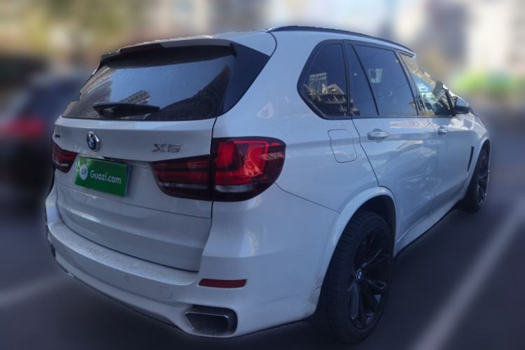 Used BMW X5  Rear Right 45 Deg