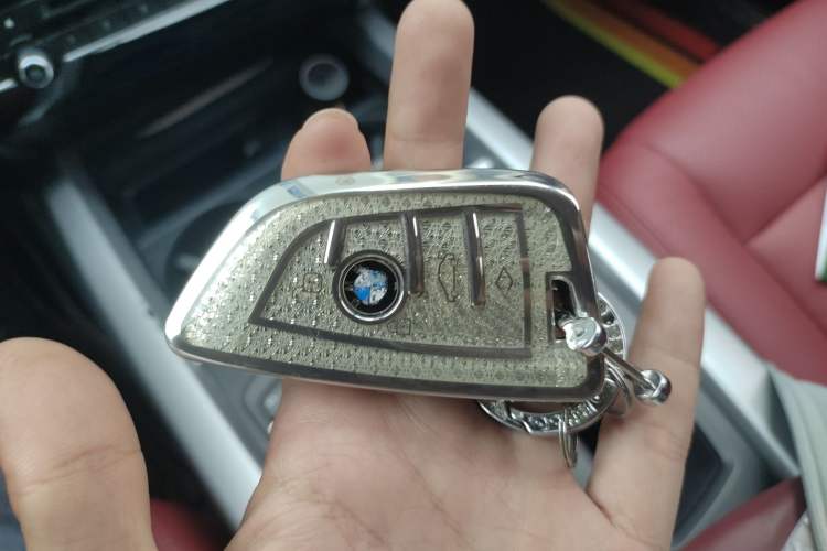 Used BMW X5  Vehicle Key