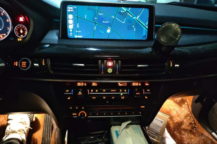 Used BMW X5 2017 xDrive35i M Sport Edition Audio And AC Panel