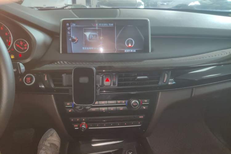 Used BMW X5 2017 xDrive35i Elegant Edition Audio And AC Panel