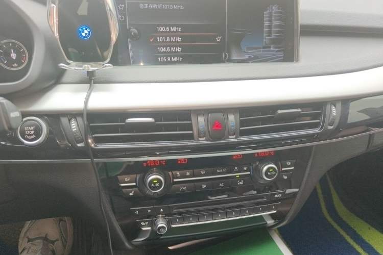 Used BMW X5 2017 xDrive35i Elegant Edition Audio And AC Panel