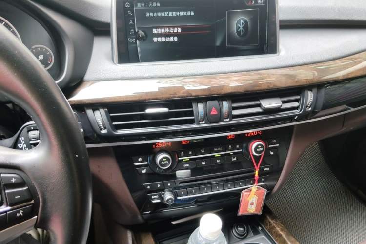 Used BMW X5 2017 xDrive28i Audio And AC Panel