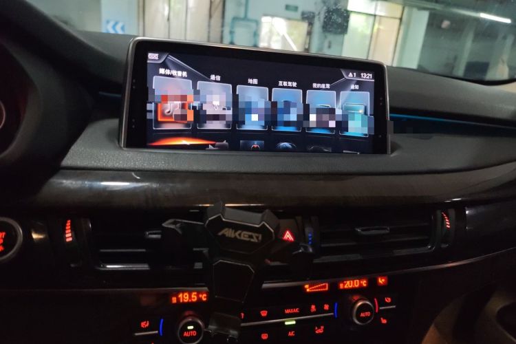 Used BMW X5 2017 xDrive35i Elegant Edition Audio And AC Panel