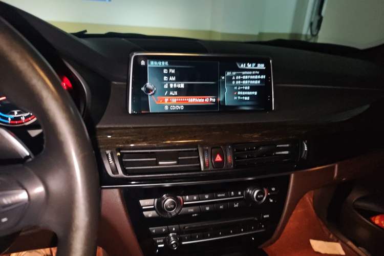 Used BMW X5  Audio And AC Panel